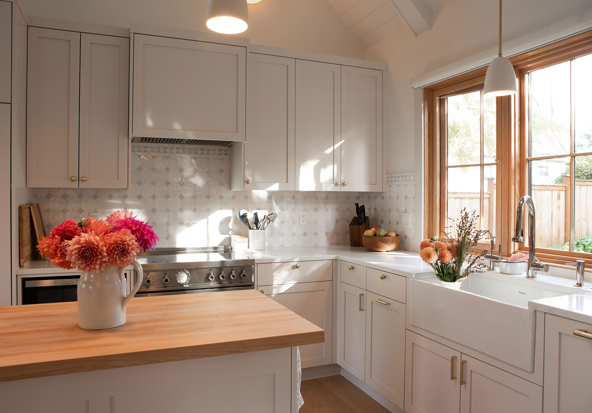 Beacon Hill Cottage kitchen 2