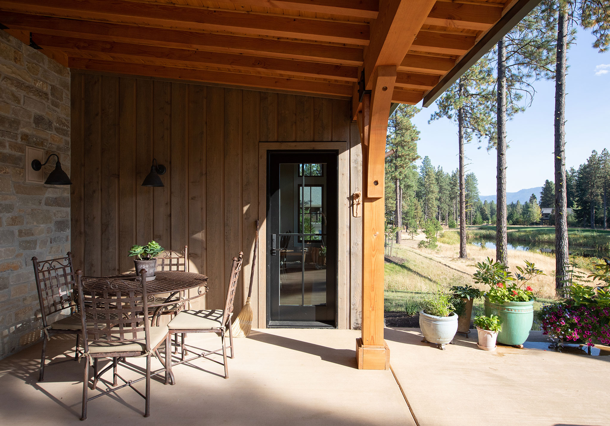 Suncadia porch